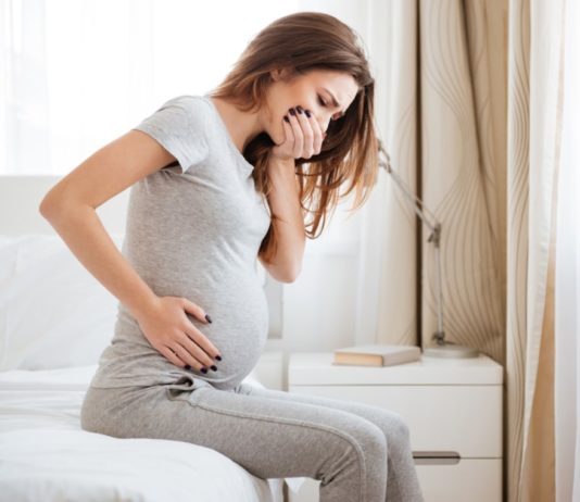 Nausea e vomito in gravidanza (8)