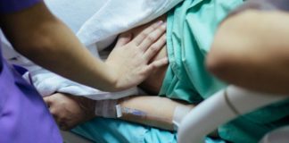 Quarta fase del parto: secondamento e conservazione del funicolo